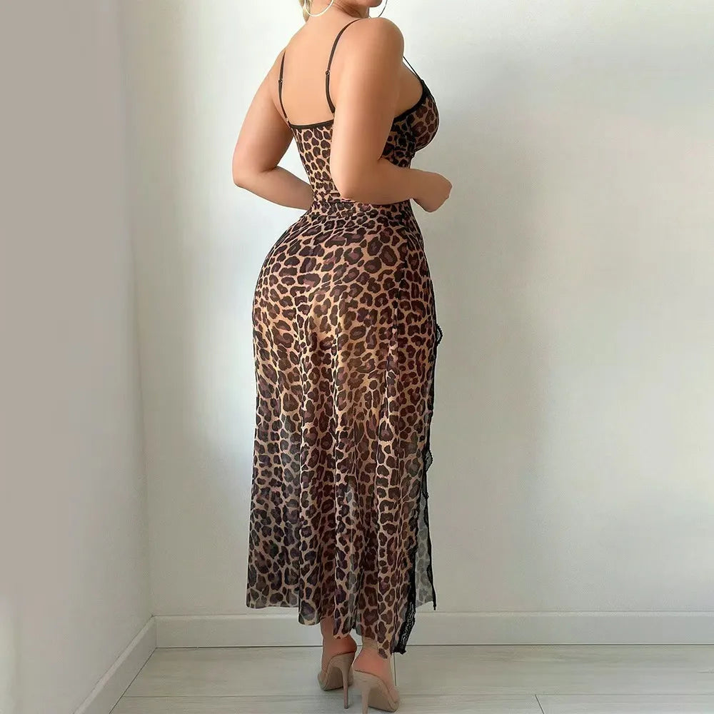 Ensemble nuisette transparente et string assorti