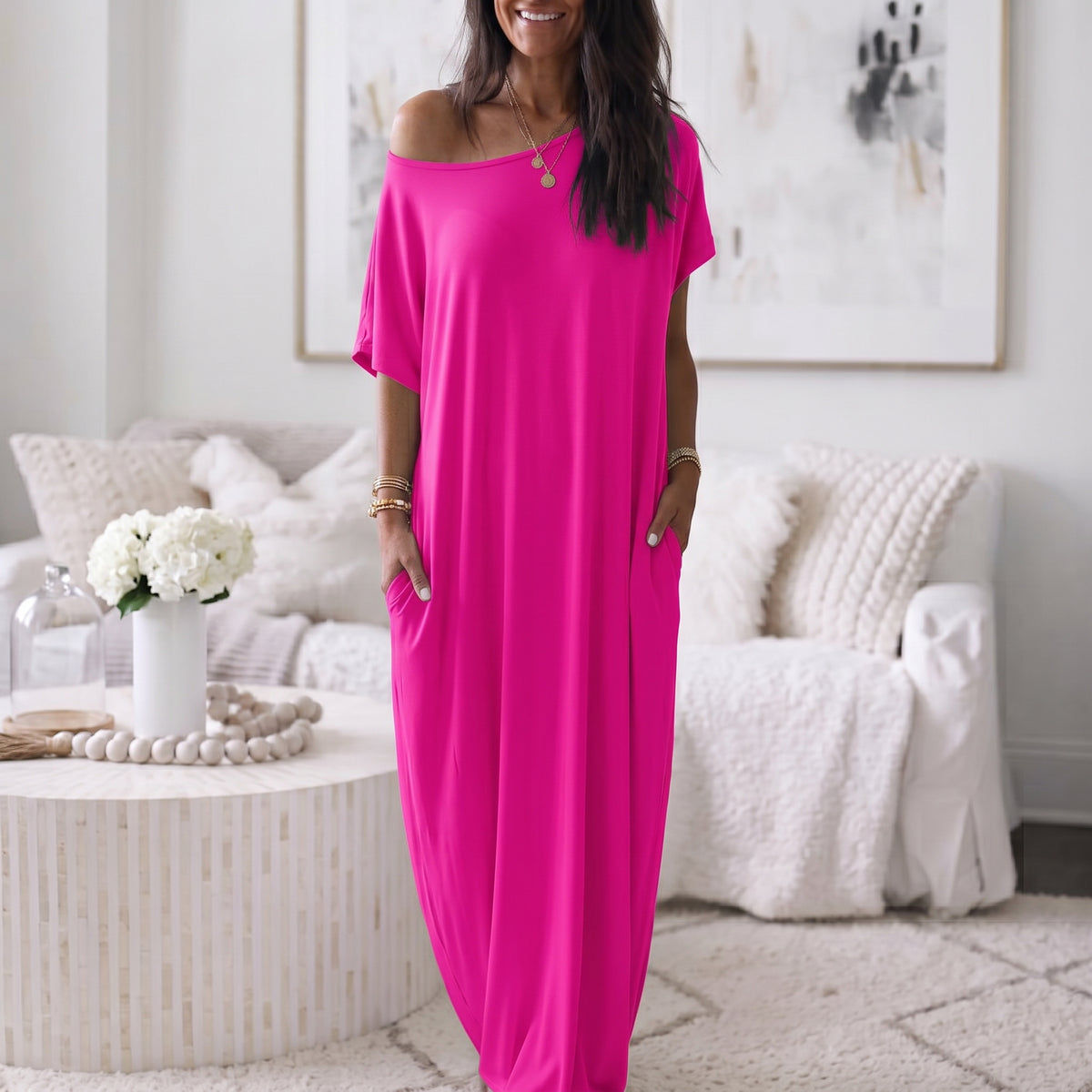 Robe ample à encolure asymétrique et manches courtes